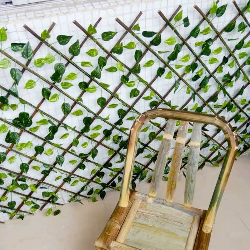 Valla Con Hojas Decorativa